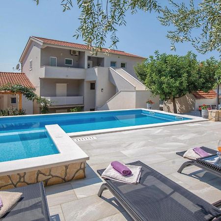 Nice Apartment In Blace With Wifi Exteriér fotografie