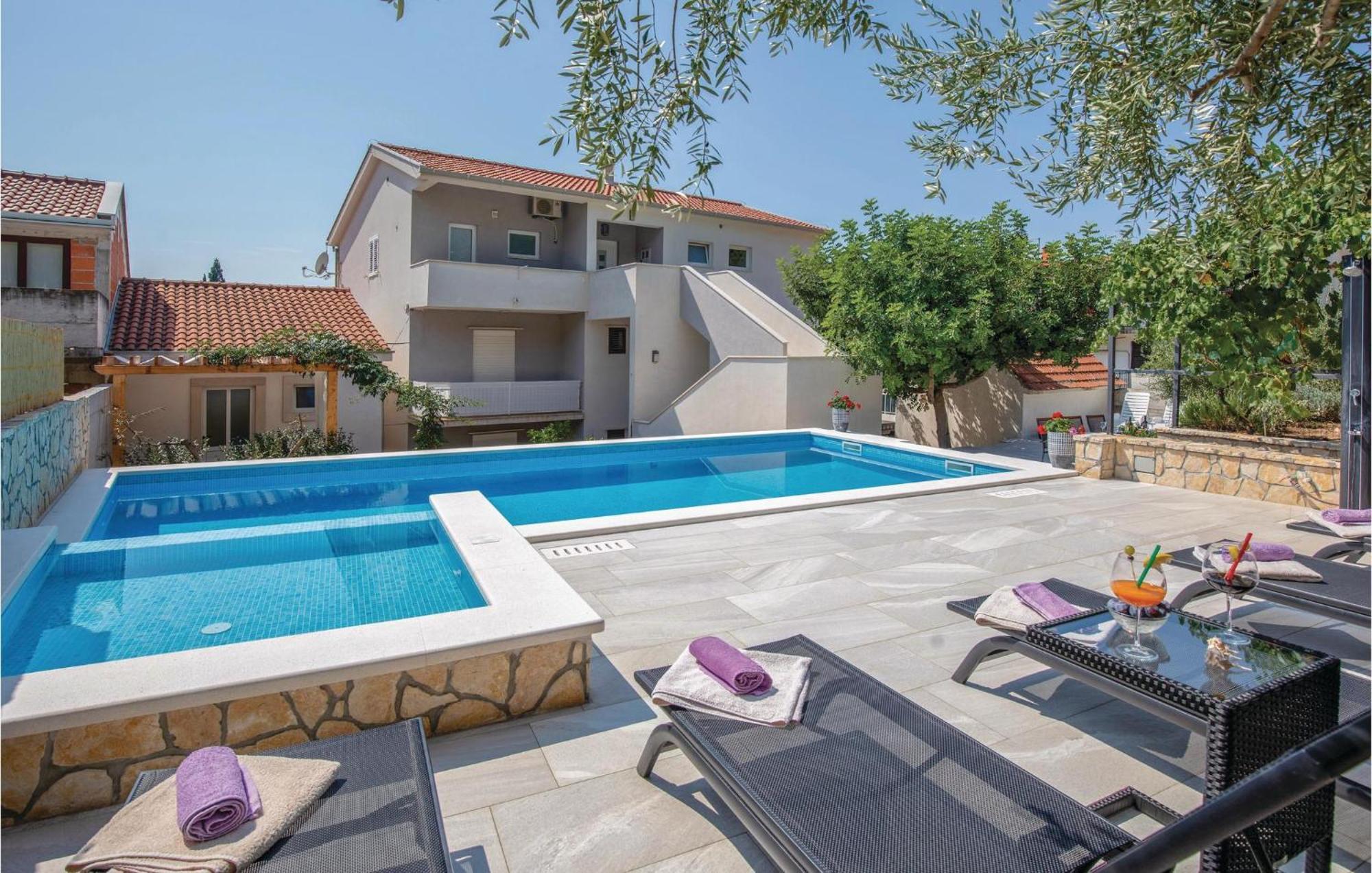 Nice Apartment In Blace With Wifi Exteriér fotografie